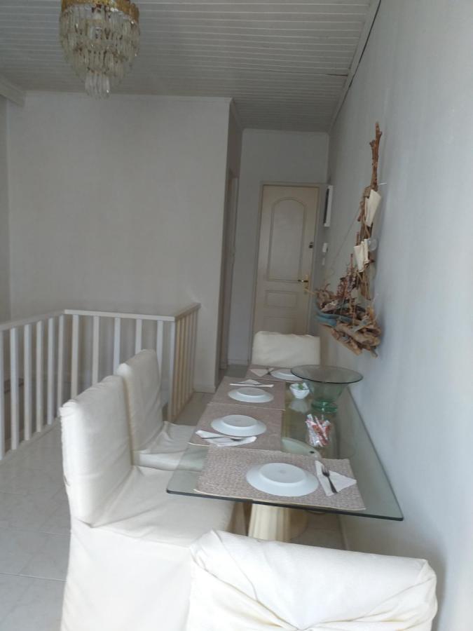 Roulas Cozy Apartments Artémida Eksteriør bilde