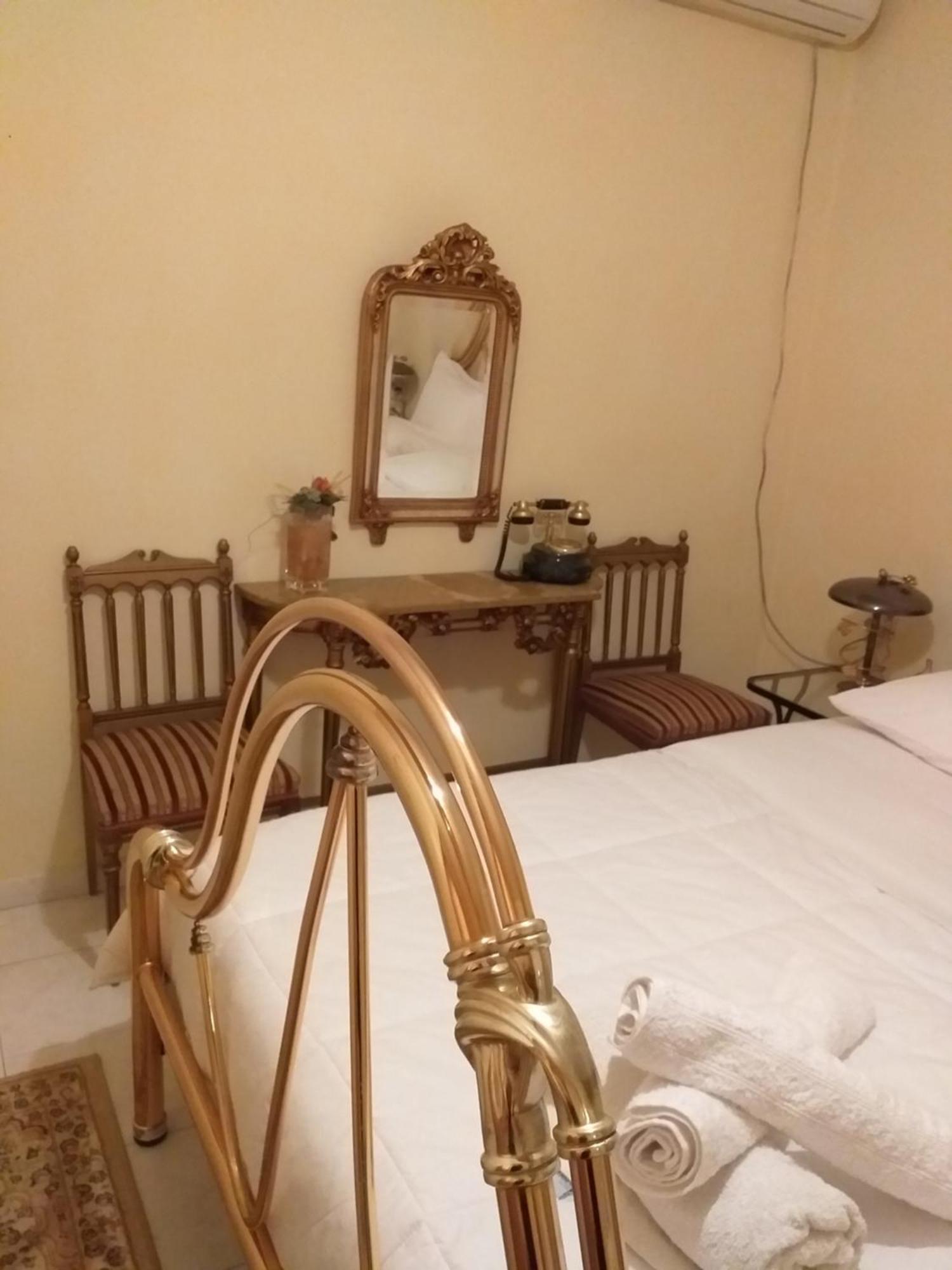 Roulas Cozy Apartments Artémida Rom bilde